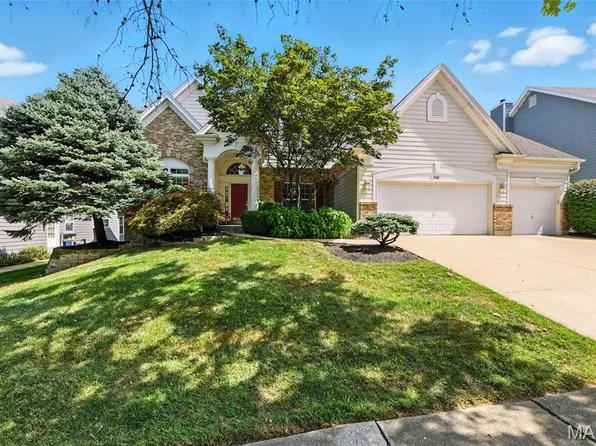 548 Eagle Manor Ln, Chesterfield, MO 63017