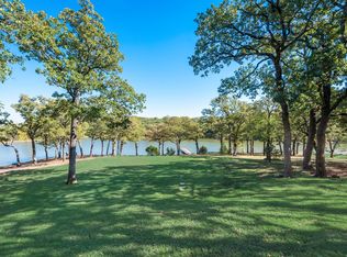 19 Hidden Valley Airpark, Shady Shores, TX 76208