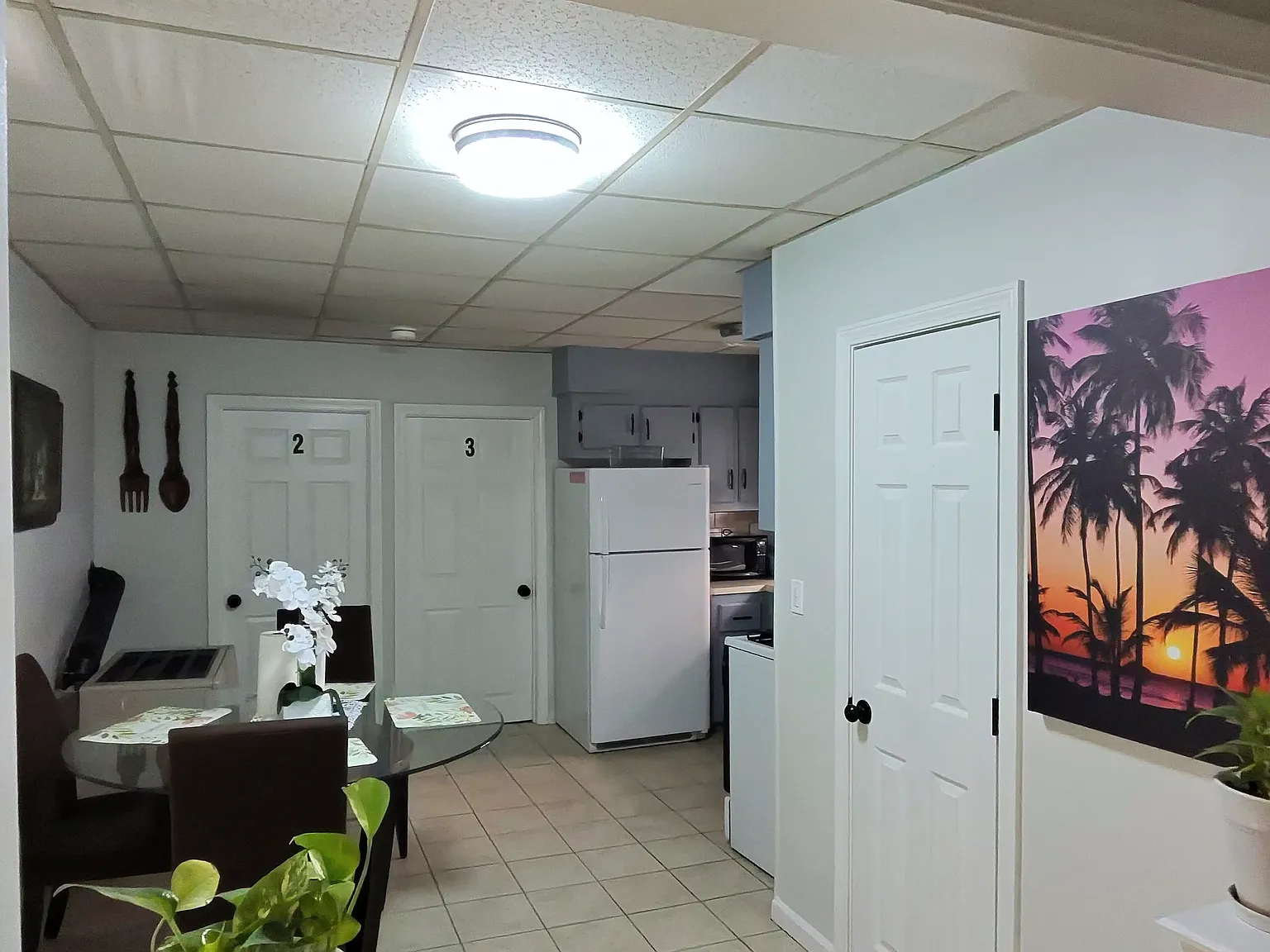 4 bed, 1000 sqft, $2,400 — Photo 4