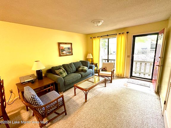 2nd image of 6 Eagle Peak Cir