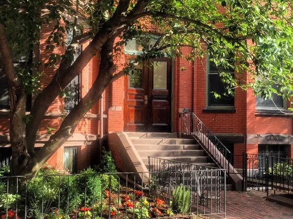 178 Marlborough St APT 2, Boston, MA 02116