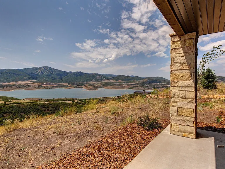 11091 N Shoreline Dr — Photo 22