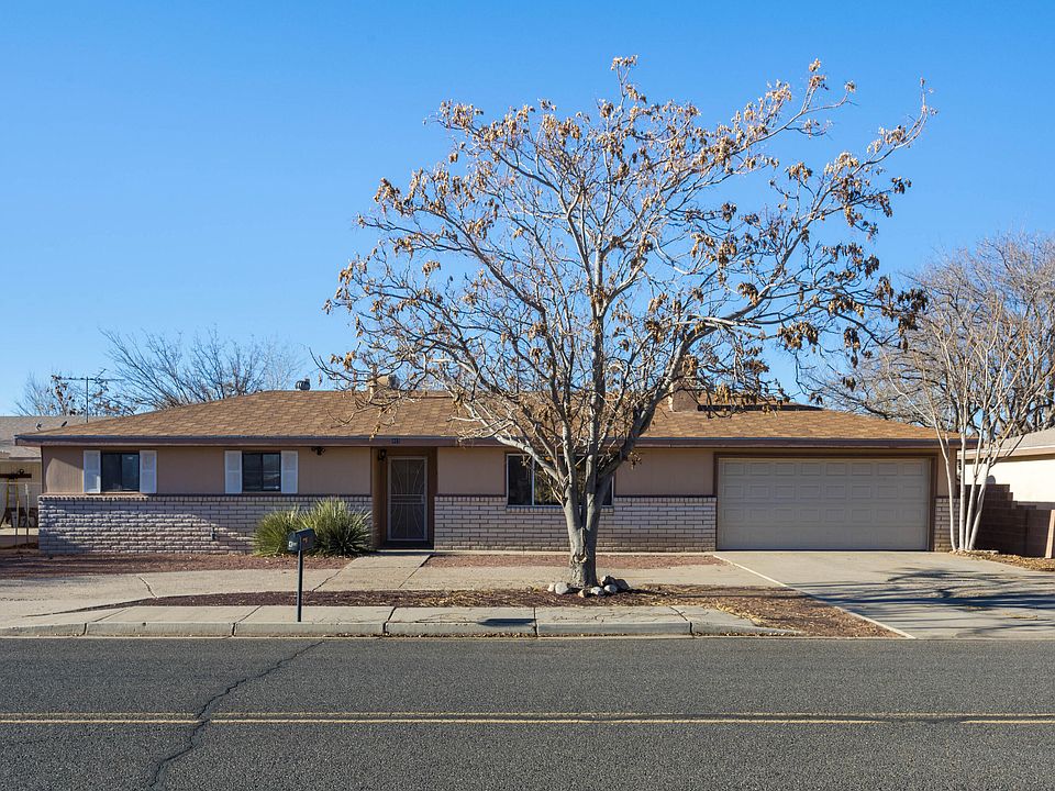 1st image of 403 Valle Grande Dr SW