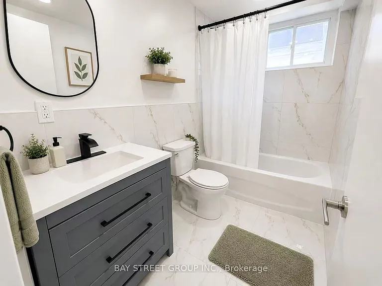 69 Blythwood Rd N #3 — Photo 9