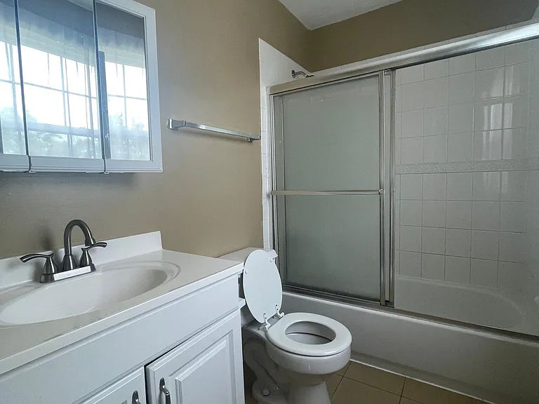 8314 Amity Cir — Photo 17