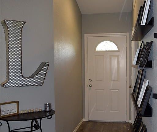 2nd image of 1304 Sheppard Ln