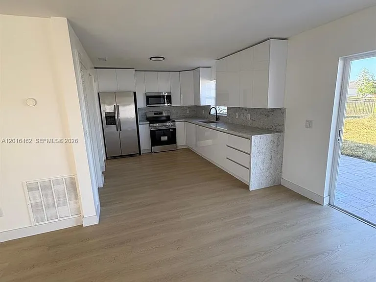 2351 SW Chestnut Ln — Photo 22