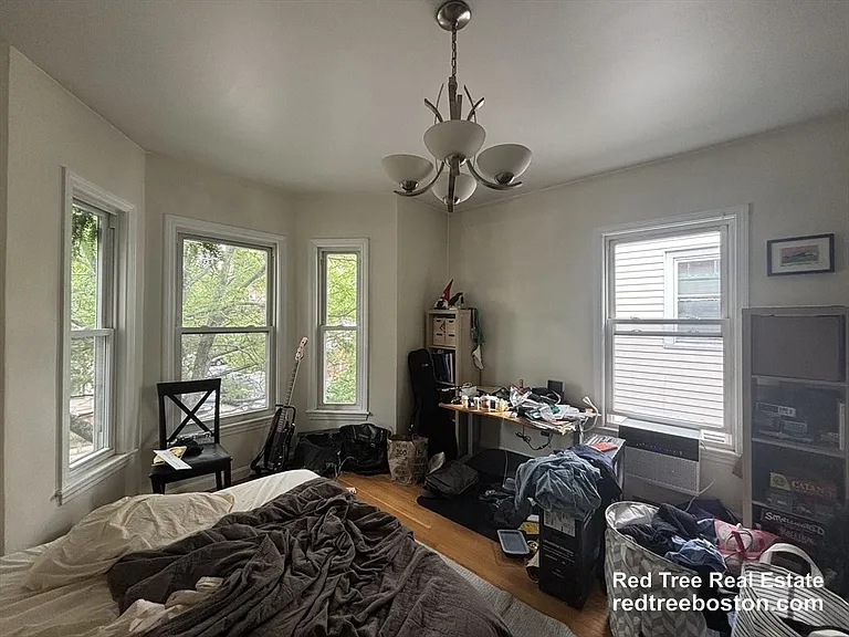 375 Prospect St — Photo 11