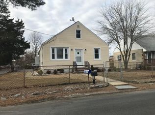 458 Central Ave, Brick, NJ 08723