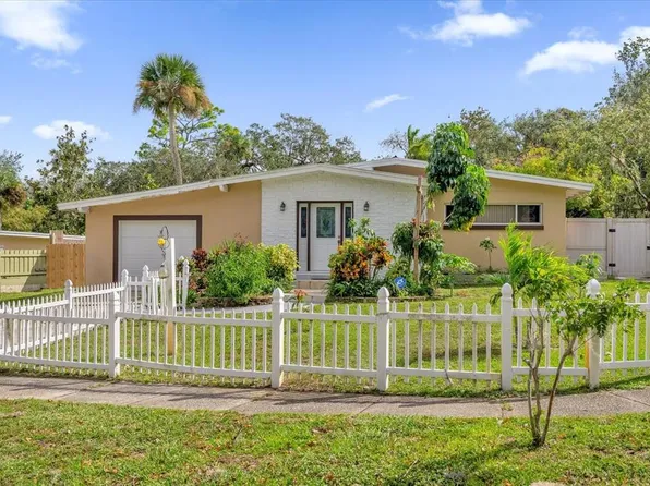 1809 Smith Dr N, Titusville, FL 32780