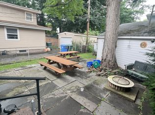 2861 Lake Ave, Rochester, NY 14612