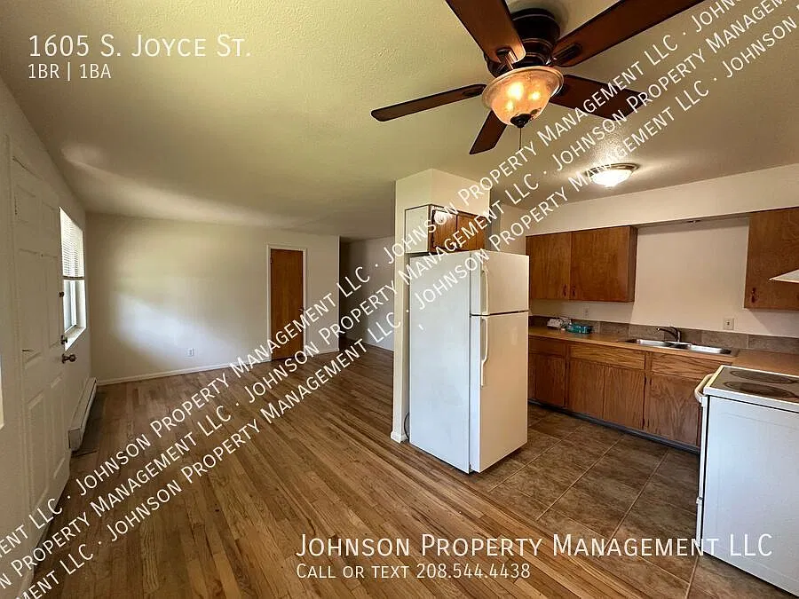 Cozy 1-Bedroom, Wood Floors, Carport, Storage, and W/D Hookups. Blocks to BSU Campus! — Photo 4