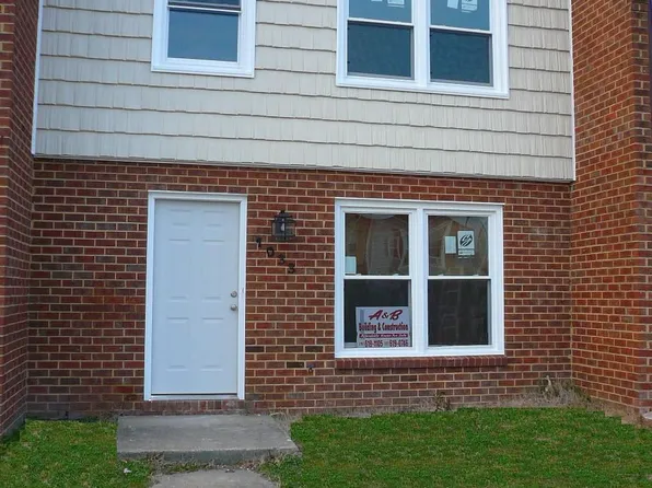 1033 Bryce Ln, Virginia Beach, VA 23464