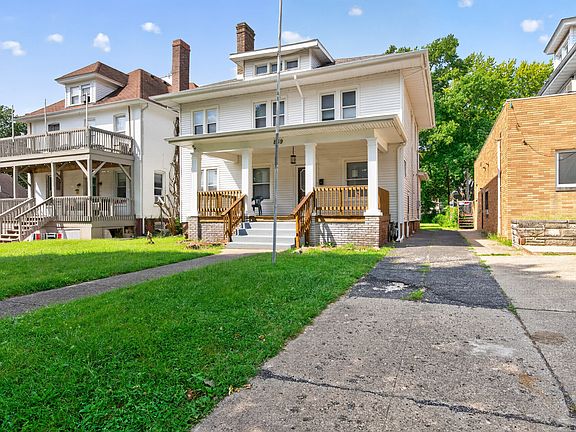 3rd image of 839 S Walnut St