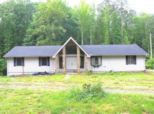 6520 Old White Mill Rd, Fairburn, GA 30213