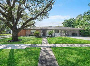 2301 Swift Blvd, Houston, TX 77030