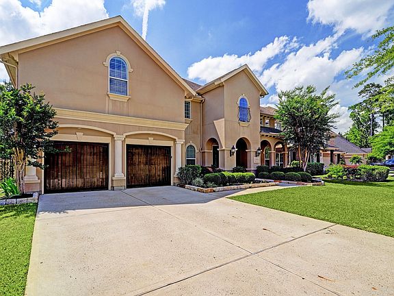 2nd image of 1207 Belgravia Way