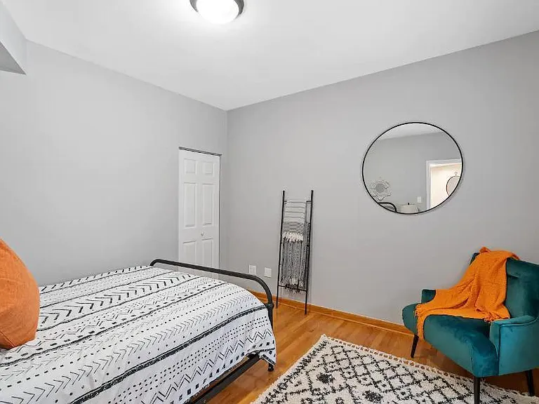 1450 W Webster Ave #2 — Photo 12