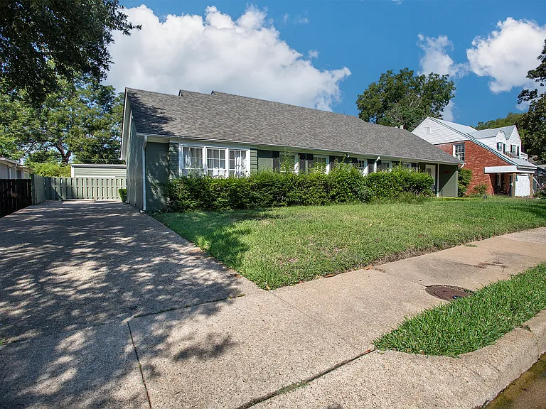 2017 Hilltop Dr — Photo 18