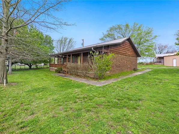 905 W Pridemore Dr, Lincoln, AR 72744