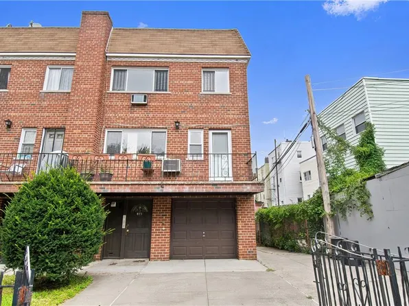 871 Kinsella Street, Bronx, NY 10462