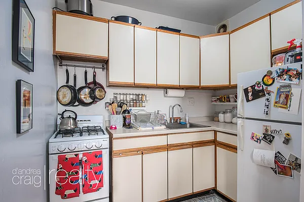 Rented by D'Andrea Craig Realty | media 9