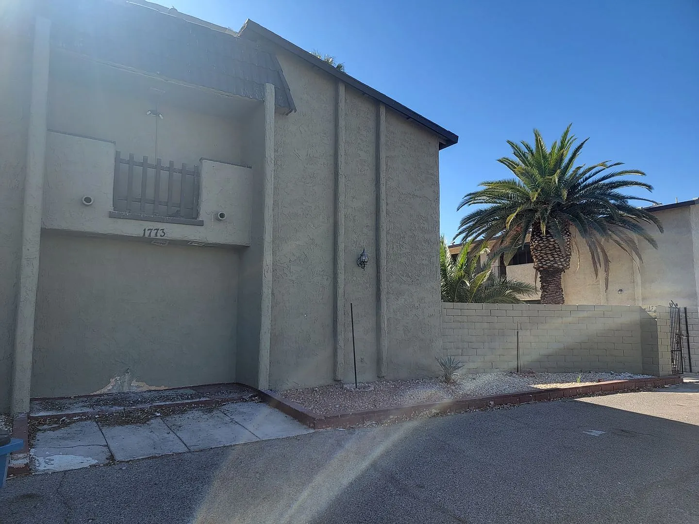 E. Harmon Ave 1773 — Photo 3