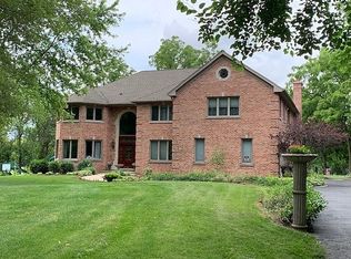 27320 N Williams Park Rd, Wauconda, IL 60084