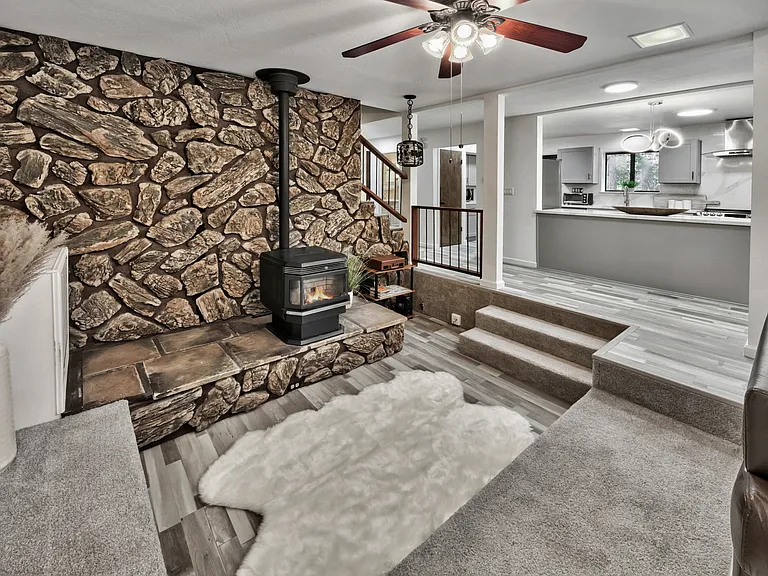 1320 Squaw Rock Trl — Photo 7