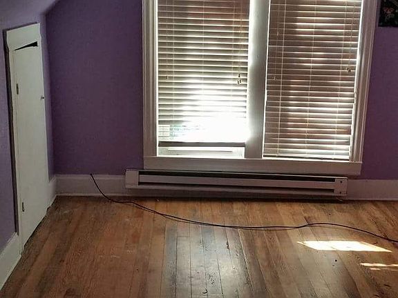 3rd image of 67 W Virginia Ave