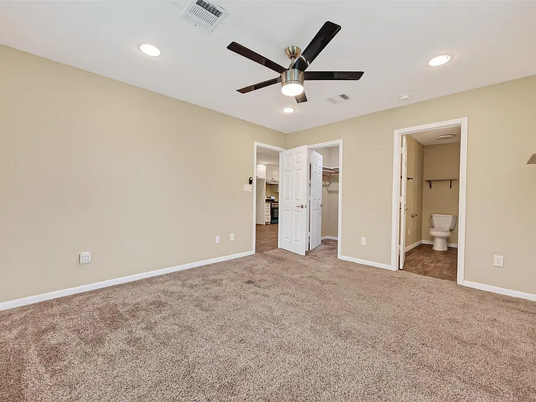 1708 Sycamore Ave — Photo 23