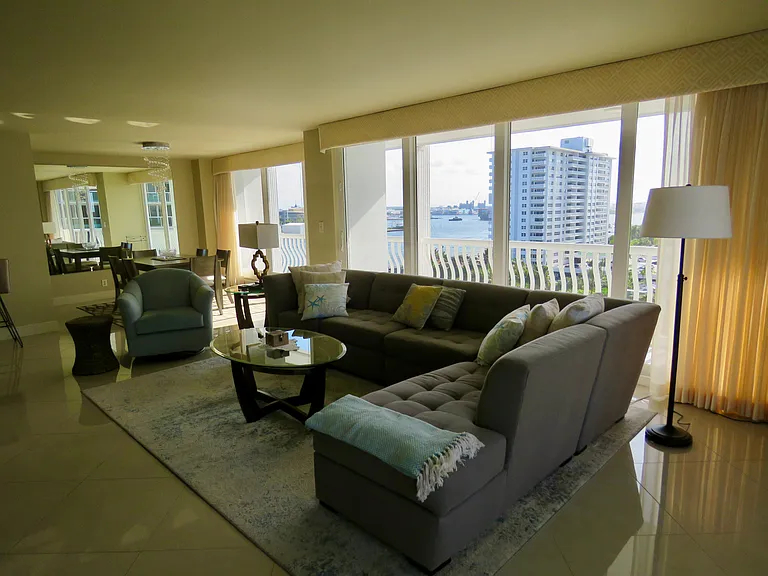 2200 S Ocean Ln #801 — Photo 8