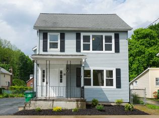 20 McCafferty Pl, Wappingers Falls, NY 12590