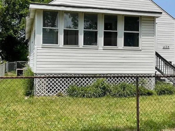 2135 Jarvis Ave, Warren, MI 48091