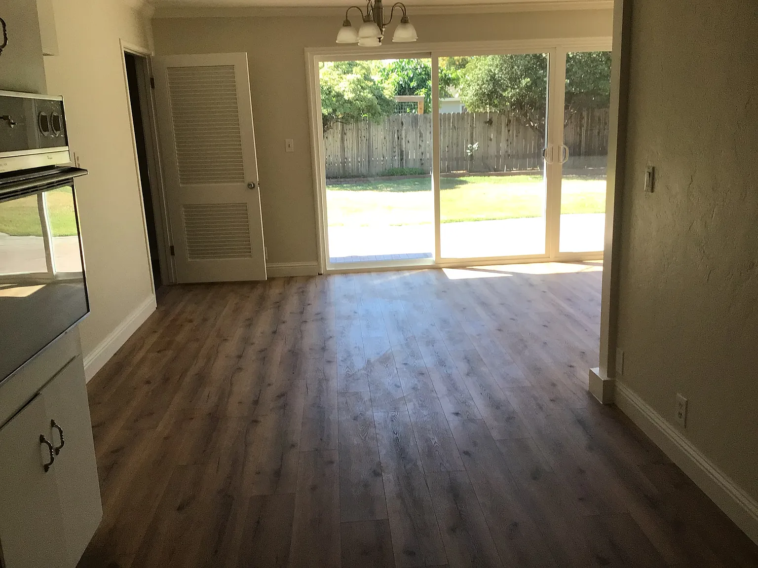 3 bed, 1560 sqft, $2,475 — Photo 3