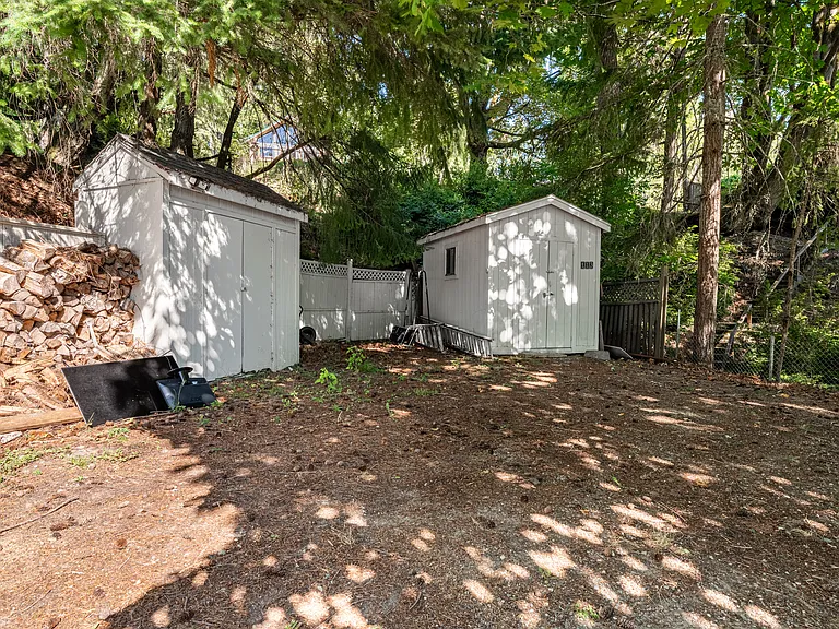 413 E Herron Blvd NW — Photo 30