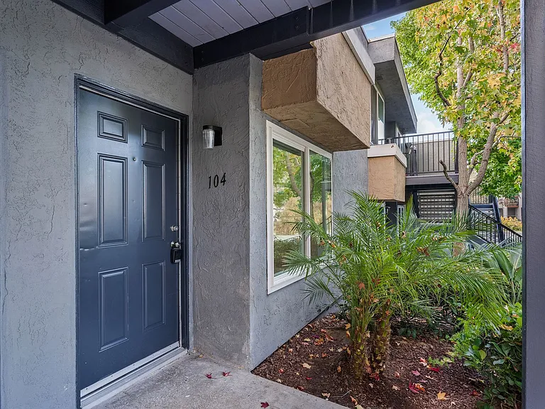 Point Loma Bay Apartments | Coastal Living Near the Beach — Photo 97
