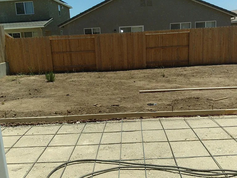 534 Serra Ct — Photo 2
