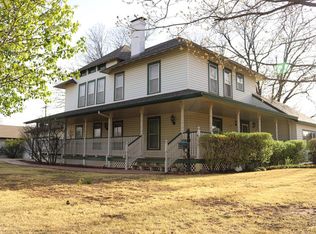 1301 W 11th St, Plainview, TX 79072