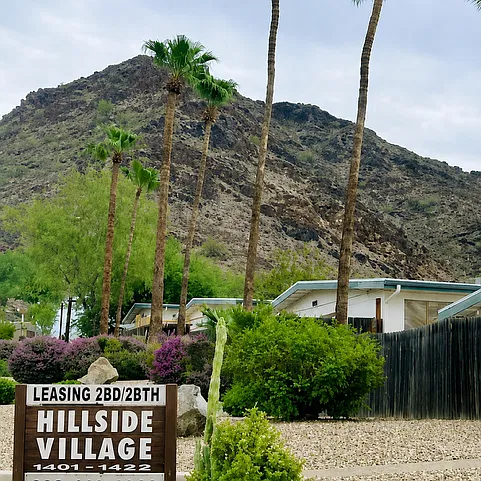 2 bed, 988 sqft, $1,325 — Photo 1