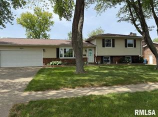 2553 Miami Trl, Springfield, IL 62702
