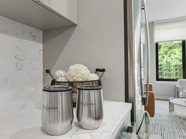 5 Port Imperial Boulevard image 8 of 108