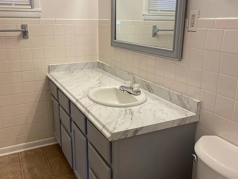 1412 N Foote Ave — Photo 16
