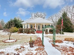 25 Grandview Ave, Suffern, NY 10901