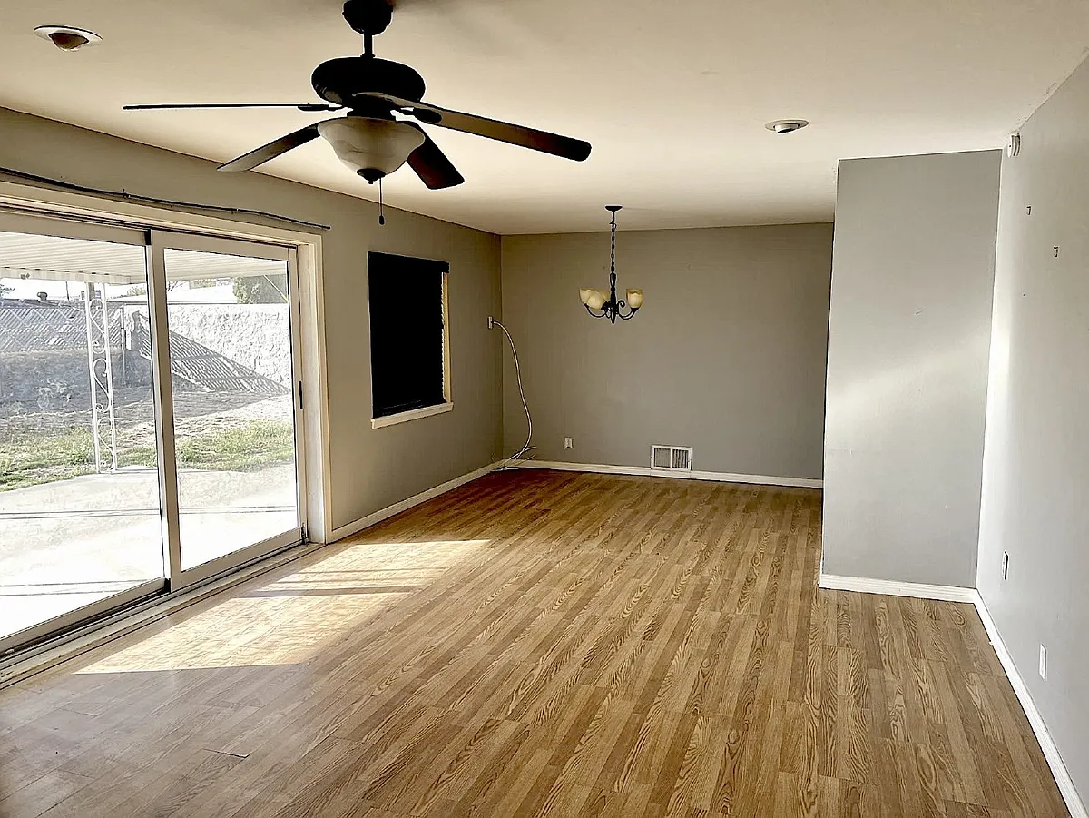 Building Photo - 112 De Leon Dr