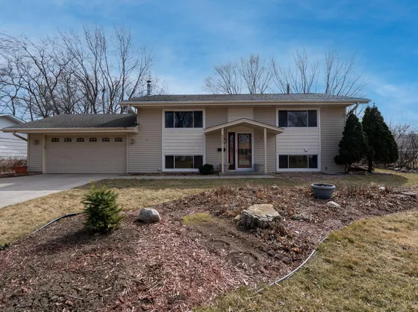 8317 33rd Pl N, New Hope, MN 55427
