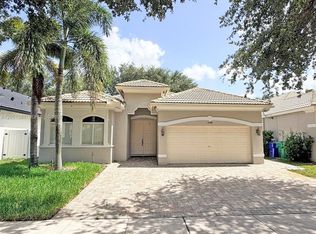 Pod 10 At Monarch Lakes, Miramar, FL 33027
