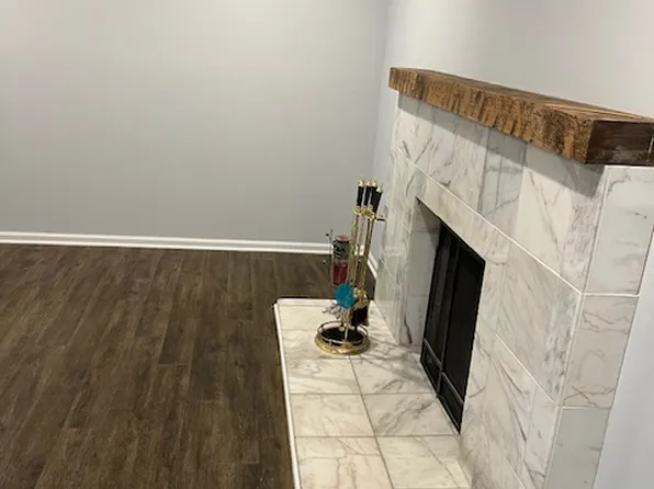 1815 Watertower Dr, Columbus, OH 43235