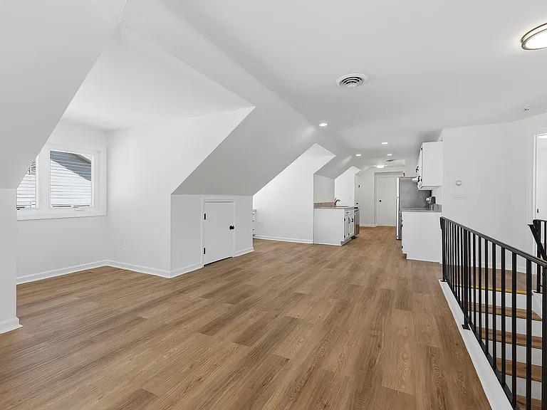 426 Main St #G — Photo 9