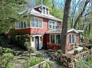 1420 Pioneer Rd, Algonquin, IL 60102